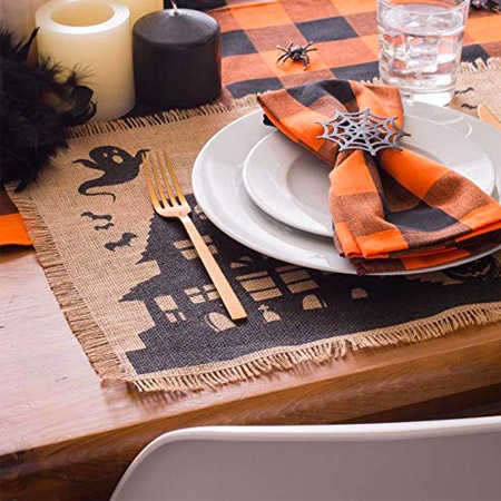 Cute Halloween Decorations You Can Get on Amazon for Under $20 | Cartageous.com/Blog